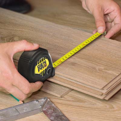 The Trends 5 metre tape measure is strong and functional with belt clip & wrist strap.  Cm & inches.  Available in Silver with Black Trim.