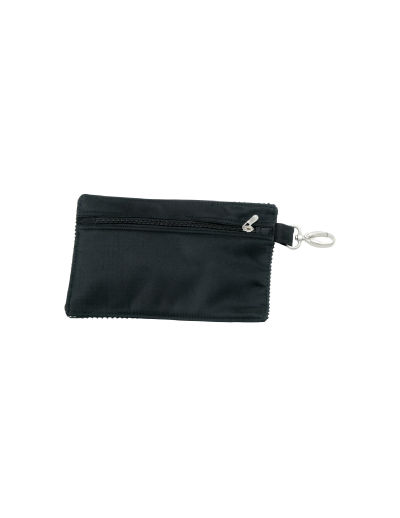 The Legend Life Accessories Bag is ideal to carry your golf balls and tees.  Can attach to golf bag.  In Black.  Great branded accessories and sports bags.