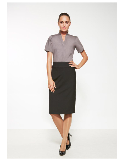 The Biz Corporates Womens Relaxed Fit Skirt is a 55% Polyester, 43% Wool, 2% Elastane skirt. Available in 3 colours. Sizes 4-26.