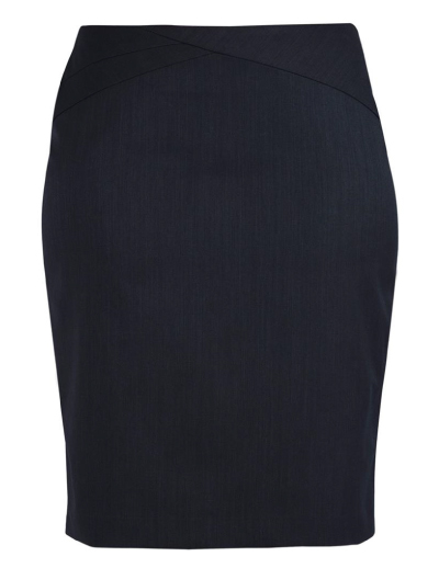 The Biz Corporates Womens Chevron Skirt is a 55% Polyester, 43% Wool, 2% Elastane skirt. Available in 3 colours. Sizes 4-26.