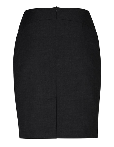 The Biz Corporates Womens Chevron Skirt is a 55% Polyester, 43% Wool, 2% Elastane skirt. Available in 3 colours. Sizes 4-26.