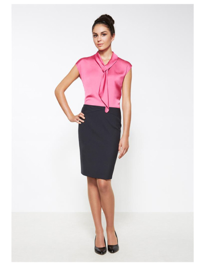 The Biz Corporates Womens Chevron Skirt is a 55% Polyester, 43% Wool, 2% Elastane skirt. Available in 3 colours. Sizes 4-26.