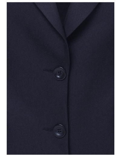 The Biz Corporates Womens Longline Jacket is a 92% Polyester 8% Bamboo Charcoal cool stretch jacket. Available in 3 colours. Sizes 4-26.