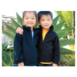The Unlimited Edition Kids Plain Fleece Pullover is made from 100% polyester microfleece.  Available in 3 colours.  Sizes 4-14.