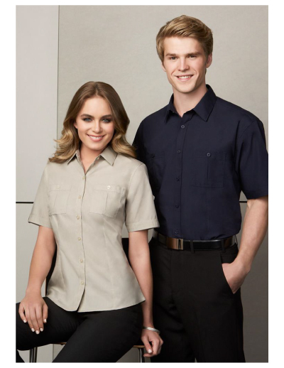 Biz Collection Ladies Bondi Short Sleeve Shirt0s306ms_s306ls_worn_725 The Biz Collection Ladies Bondi Short Sleeve Shirt is 65% Polyester, 35% cotton. A semi fitted shirt. Available in 4 colours. Sizes 6-24.