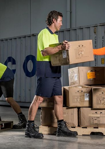 The Syzmik Hi Vis Basic Spliced Polo is a short sleeve, 175gsm hi vis polo shirt.  6 colours.  XS - 7XL.  Great branded hi vis spliced polos from Syzmik.