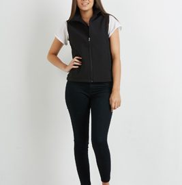 The Aurora Womens 3K Softshell Vest is a water resistant, breathable, wind proof vest.  In Black & Navy.  Sizes 8 - 18.  Great branded Aurora vests.
