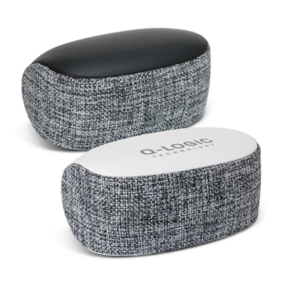 The Trends Collection Cylon Bluetooth Speaker is a smart bluetooth speaker with front panel in heather style fabric.  2 colours.  Great branded bluetooth speakers.