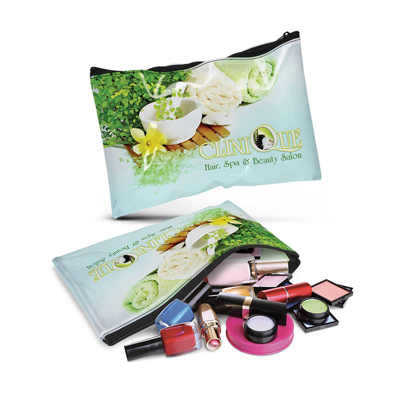 The Trends Collection Madonna Cosmetic Bag comes in 3 sizes.  Medium cosmetic bag made in transparent plastic.  Black zip closure.  Full Colour branding.