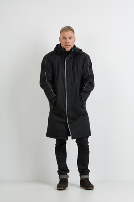 The Aurora Sideline Jacket is a knee length jacket.  Great for sports teams.  In Black or Navy.  Showerproof.  Hooded.  XS - 7XL.  Great branded apparel.