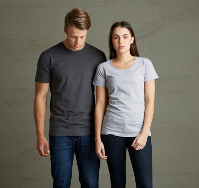 The Cloke Outline Tee is a 185gsm cotton crew neck tee.  Pre Shrunk.  S - 7XL.  16 colours.  Great branded quality tees from Cloke and the Aurora Clothing brand.