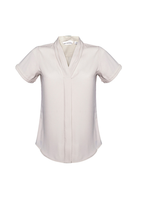 The Biz Collection Madison Short Sleeve Blouse is a mechanical stretch polyester blouse.  5 colours.  6 - 26.  Great short sleeve blouses from Biz Collection