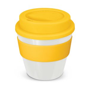 The Trends Collection Express Cup Classic is a 230ml reusable coffee cup with a secure screw on lid with silicone band.  Lid and Band mix n match.  Branded coffee cups.
