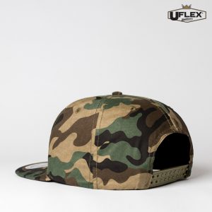 The UFlex Snap Back 6 Flat Peak Cap is an acrylic/wool constructed 6 panel cap. Embroidery or transfer recommended. 9 colours. Snap back cap.
