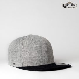 The Youth UFlex Snap Back 6 Flat Peak Cap is an acrylic/wool constructed 6 panel cap.  Embroidery or transfer recommended.  9 colours.