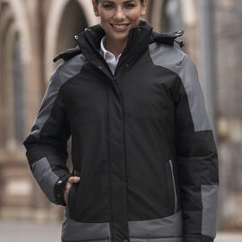 The Aussie Pacific Ladies Kingston Jackets are an 150gm polyester twill outer. with a polyester padding inner.  3 colours.  8 - 22.  Great branded padded jackets.