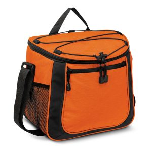The Trends Collection Aspiring Cooler Bag is a cooler bag with zip closure and elastic lacing.  8 colours.  Great branded corporate cooler bags.