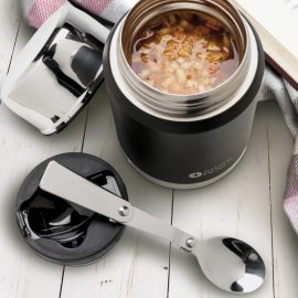 The Trends Collection Swiss Peak Elite Copper Vacuum Food Container is a stylish 500ml litre double wall vacuum, stainless steel container.