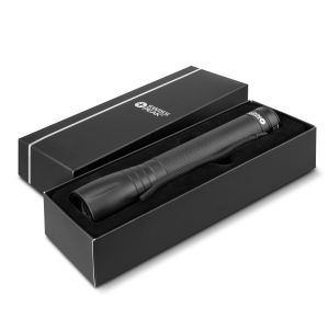 The Swiss Peak 10W Cree Torch is a large 10W metal torch with adjustable beam. Fitted with ultra bright LED's. Corporate gifts by Swiss Peak.