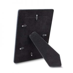 The Trends Collection Fairmont Photo Frame is a smart PU photo frame with on trend, heather style finish. Great branded photo frames from Trends Collection.