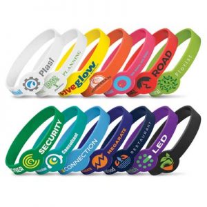 The Trends Collection Xtra Silicone Wrist Band is a silicone wrist band with extra branding spot.  14 colours.  Great branded silicone wrist bands for events.