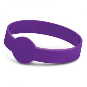The Trends Collection Xtra Silicone Wrist Band is a silicone wrist band with extra branding spot.  14 colours.  Great branded silicone wrist bands for events.
