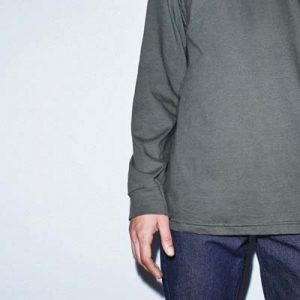 The American Apparel Fine Jersey Long Sleeve Tee is a 146gsm 100% cotton long sleeve tee. 4 colours. S - 2XL. Great branded long sleeve tees.