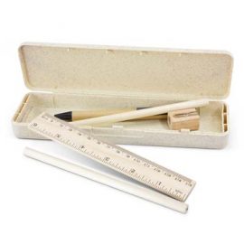 The TRENDS Natura Stationery Set is a unique rectangular pencil case made from wheat straw fiber & polypropylene.  Includes stationery products. 