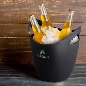 117788 TRENDS Eureka Ice Bucket The TRENDS Eureka Ice bucket is a stylish ice bucket with curved design and handles. Black or White. Great branded ice buckets from TRENDS.