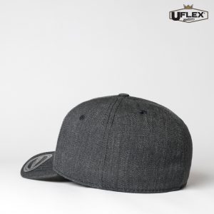 The UFLEX Adult Pro Style Fitted Curved Peak Cap is a fitted, curved peak cap.  7 colours.  3 sizes.  Great branded curved peak caps from UFLEX.
