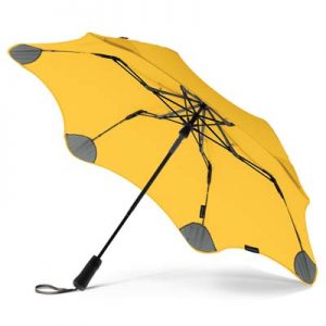 The BLUNT Metro Umbrella is a compact, convenient and collapsible umbrella.  High end.  10 colours.  Great branded corporate umbrellas.