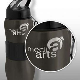 The TRENDS Magnum Bottle is an ergonomic 830ml stainless steel drink bottle.  Soft touch silicone band and carabiner.  2 colours. 