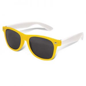 The TRENDS Malibu Premium Sunglasses are retail quality fashion glasses with impact resistant polycarbonate frame.  White arms, coloured frames.