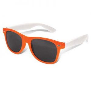 The TRENDS Malibu Premium Sunglasses are retail quality fashion glasses with impact resistant polycarbonate frame.  White arms, coloured frames.