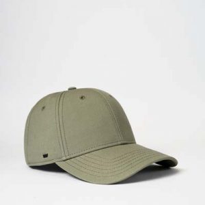 The UFlex 6 Panel Recycled Cotton Baseball Cap is a 100% recycled cotton, curved peak snapback cap. 6 colours. One size fits all.