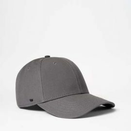 The UFlex 6 Panel Recycled Cotton Baseball Cap is a 100% recycled cotton, curved peak snapback cap. 6 colours. One size fits all.