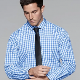 The Aussie Pacific Devonport Mens Shirt Long Sleeve is a 65% polyester/35% cotton classic cut mens shirt. Available in 2 colours. Sizes XXS - 5XL.