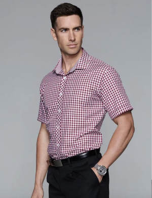 1909S The Aussie Pacific Brighton Mens Shirt Short Sleeve is a 65% polyester/35% cotton classic cut shirt. Available in 3 colours. Sizes XXS - 5XL.