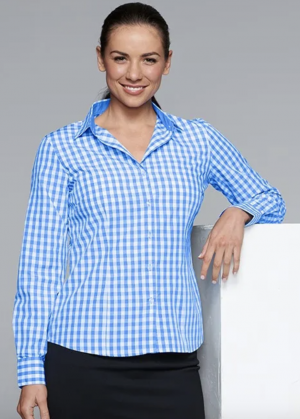 The Aussie Pacific Devonport Lady Shirt Long Sleeve is a 65% polyester/35% cotton slim line fit ladies shirt. Available in 2 colours. Sizes 4 - 26.