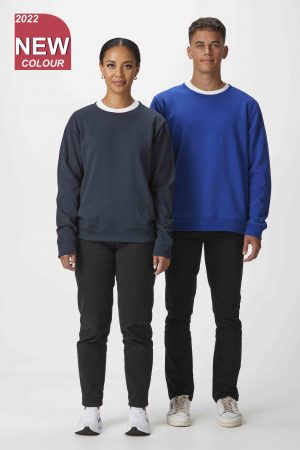 HC01-Feature-2 The Unlimited Edition Fox Adults Sweatshirt is an 80% cotton, classic crew neck sweater. Available in 4 colours. Sizes S - 3XL, 5XL, 7XL.