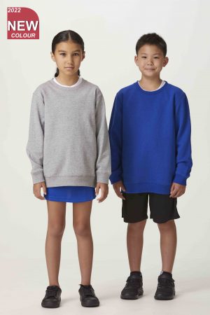 The Unlimited Edition Fox Kids Sweatshirt is an 80% cotton, classic crew neck sweater. Available in 3 colours. Sizes 4 - 14.