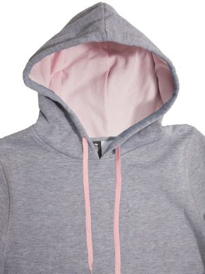 The Unlimited Edition Crew Adults Contrast Hoodie is an 80% polyester/20% cotton, pullover hoodie with front pocket. Available in 39 colours. Sizes S - 3XL, 5XL.