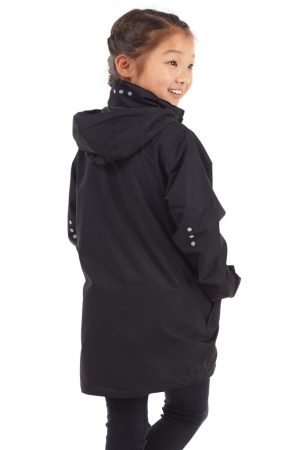 The Unlimited Edition Waterproof Kids Jacket is a 100% polyester, waterproof and breathable jacket. Available in Black. Sizes 4 - 8.