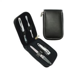 The Catalogue Manicure Set is an imitation leather zip pouch with 4 manicure tools included. Available in Black with White stitching.