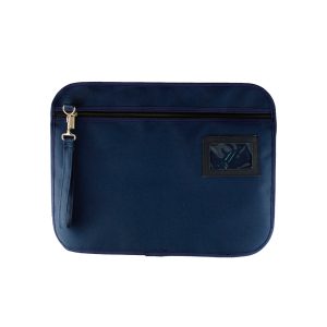 The Catalogue Conference Satchel is simple satchel, perfect for storing documents and paperwork. Available in 2 colours. One size.
