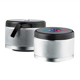 The Catalogue Soundwave Copper Vacuum Audio Bottle is a double walled, stainless steel bottle with a Bluetooth speaker and USB lid.