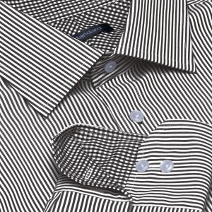 The Catalogue The Wynyard Stripe Shirt – Mens is a 62% polyester blend shirt. Classic fit. Available in Black/White. Sizes S - 3XL, 5XL.