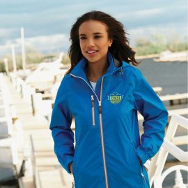 The Catalogue Womens Ansel Jacket is a modernised rain jacket, sleek in design and waterproof. Available in 4 colours. Sizes XS - XXL.