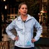 womens-signal-packable-jacket-lifestyle