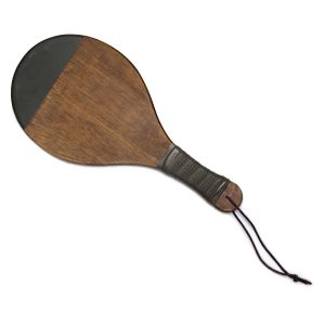 The Catalogue Backyard Paddle Tennis Set is an antique natural wood, 6-piece, paddle tennis set. Comes with a canvas bag.